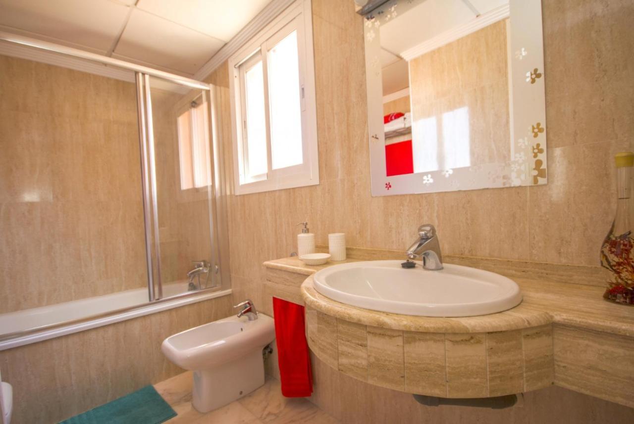 Albi B&B Burriana Beach Нерха Екстериор снимка